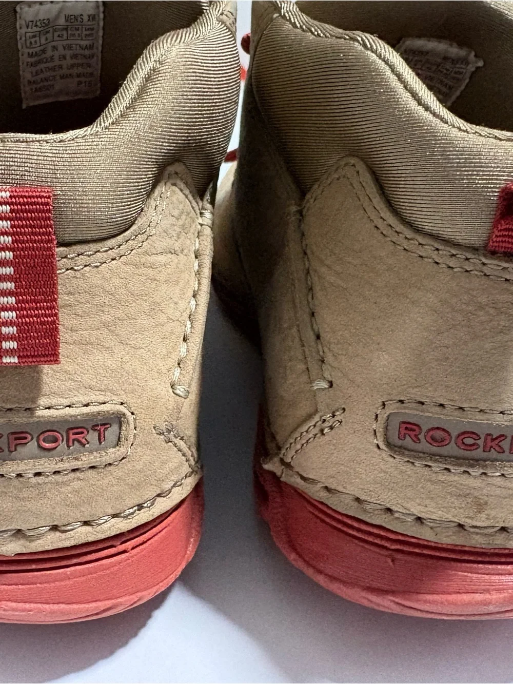Rockport Men’s Chukka Shoes in Tan with Red Laces
